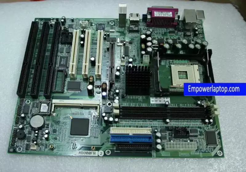 Základní deska pro průmyslová zařízení IBASE MB800FH Socket 478