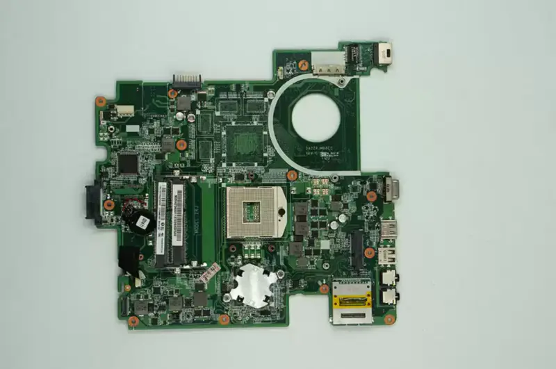 Základní deska Acer MBV4Z06001 MBV3W06001 5760 DA0ZRJMB8C0 HM65 hd 3000