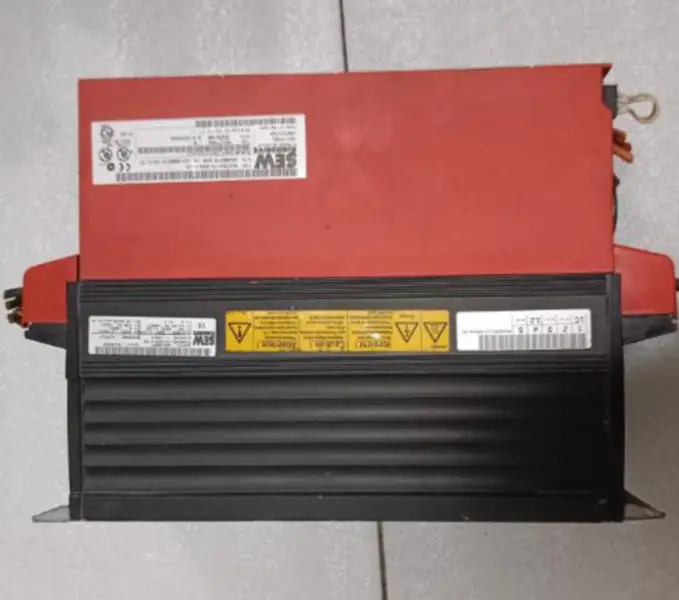 SEW MC07B0110-5A3-4-00 STŘÍDAČ