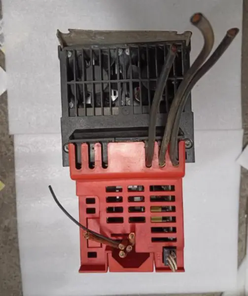 SEW MC07B0110-5A3-4-00 STŘÍDAČ