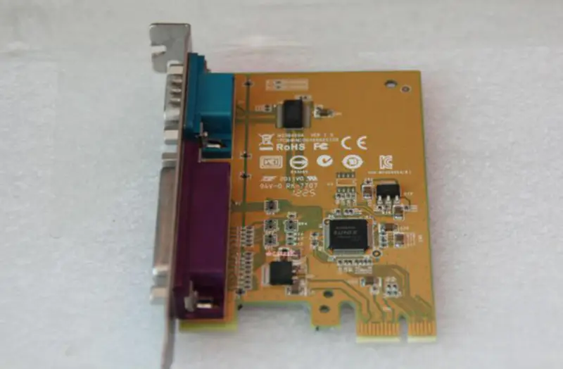 Sunix MIO6469A Sériová paralelní karta PCI-e RS232 LPT1 základní deska