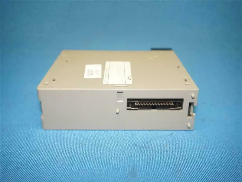 Modul PLC Fuji NC1Y64T05P1-1 NC1Y64T05P11