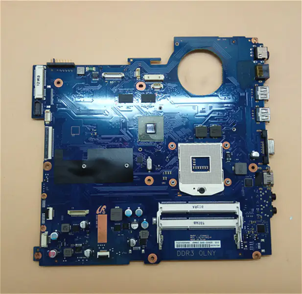 Základní deska Samsung NP300E