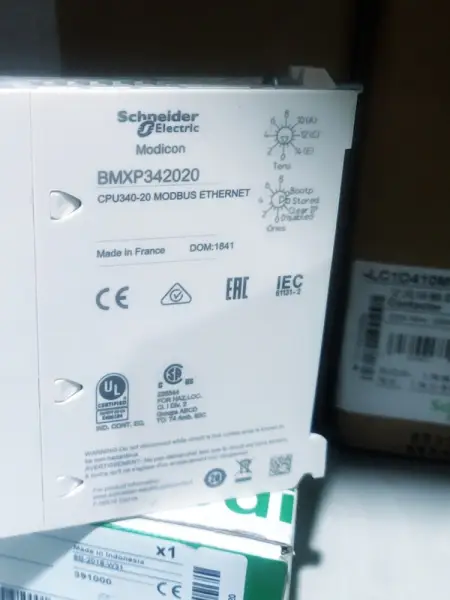 SCHNEIDER ELECTRIC BMXP342020 CPU340-20 PROCESOROVÝ MODUL