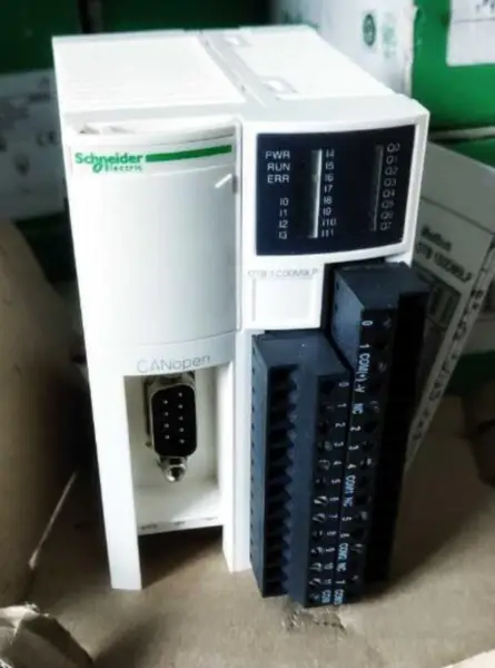 Modul PLC Schneider electric OTB1 C0DM9LP
