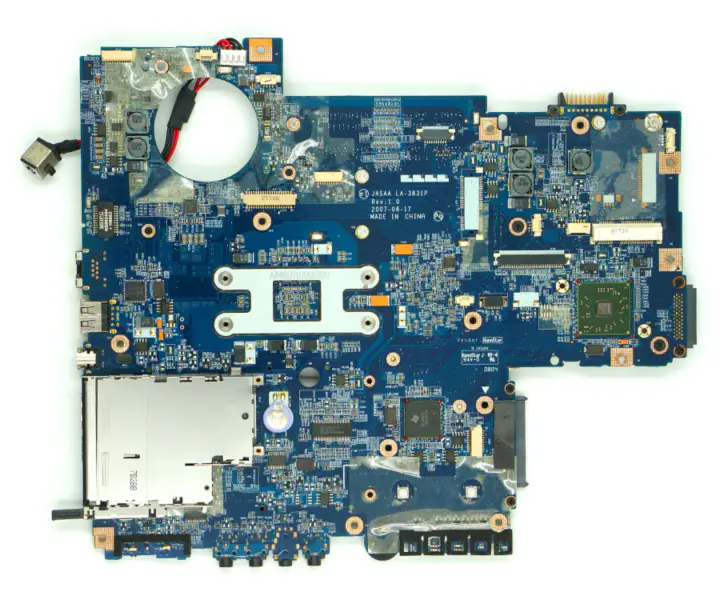 Toshiba satellite P200D P205D LA-3831P K000058140 Základní deska