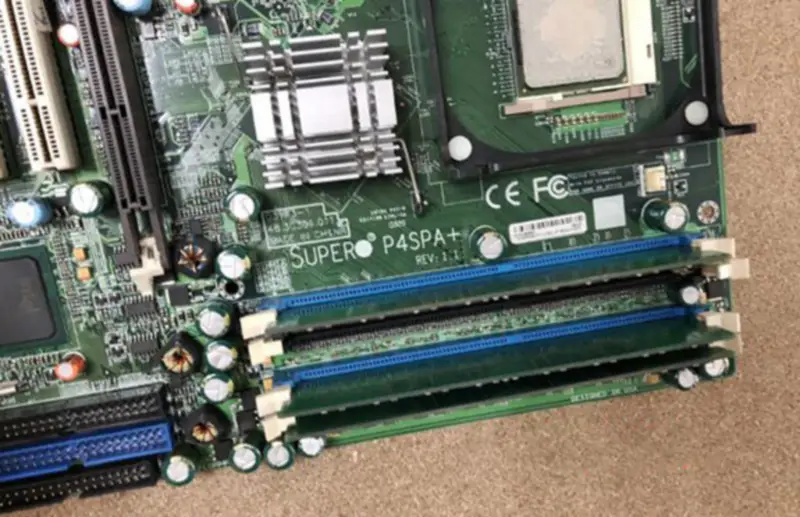 Základní deska SuperMicro P4SPA+865G REV:1.1 Socket478 pro průmyslová řídicí zařízení