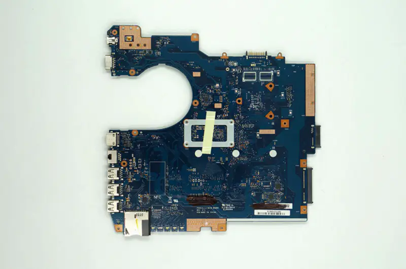 Základní deska ASUS P552LA I3-5005/5010 pro procesor P552 P552L