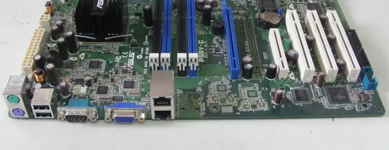 Asus P5BV-C 3200 čipset LGA775 Serverová základní deska podporuje ROS WAYOS