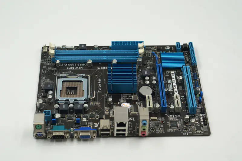 Základní deska Asus P5G41T-M LX3 Plus LGA 775 P43