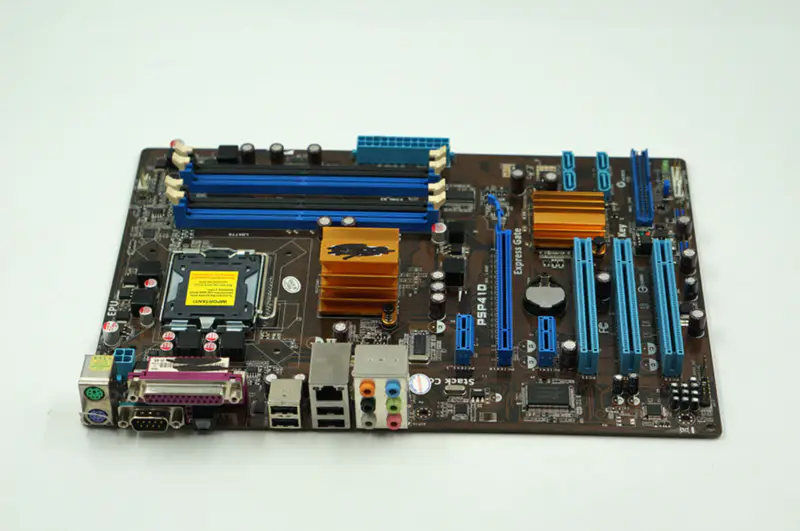 Základní deska Asus P5P41D G41 LGA 775 ATX