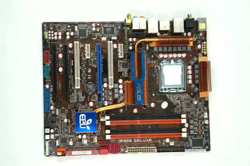 Základní deska ASUS P5Q3 Deluxe/WiFi-AP LGA 775/Socket T Intel