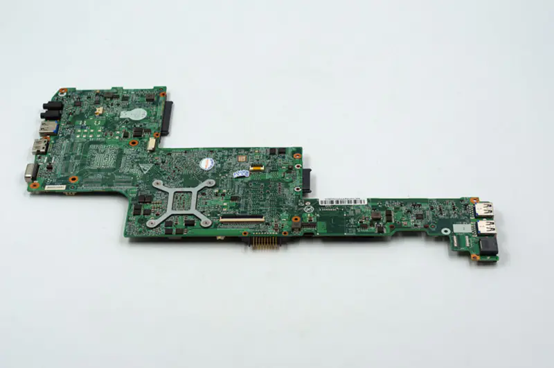 Toshiba Y00000910 Satellite P845 Základní deska