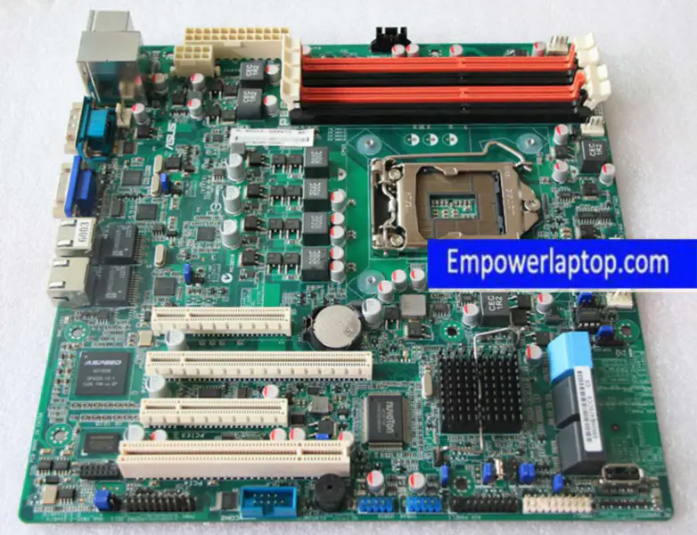 Asus P8B-M C204 Serverová základní deska M-ATX LGA 1155