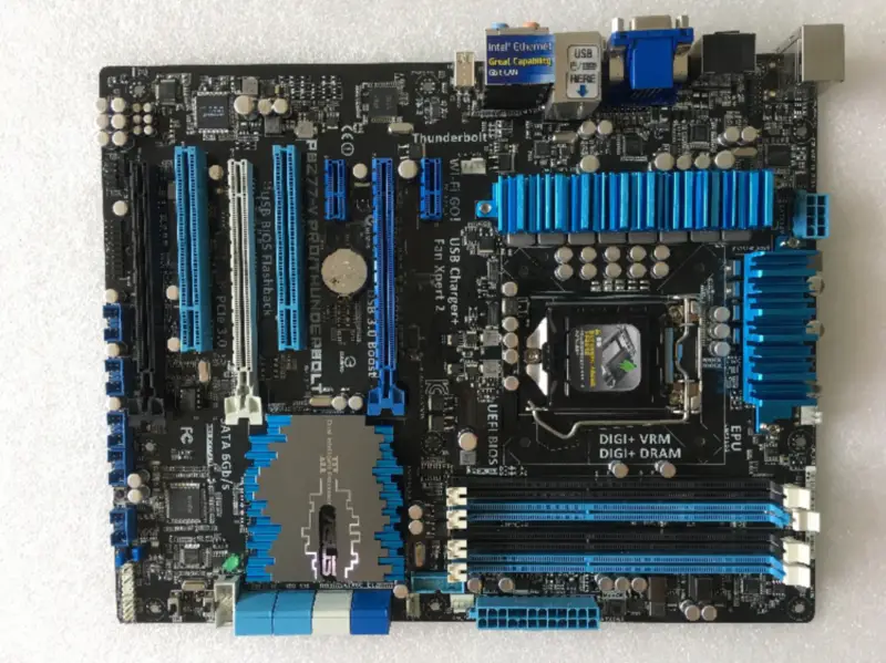 ASUS P8Z77-V PRO/Thunderbolt Základní deska pro stolní počítače Z77 Socket LGA 1155 i3 i5 i7 DDR3 32G ATX