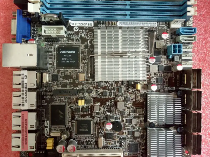 Základní deska Asus P9A-I/C2550/SAS/4L