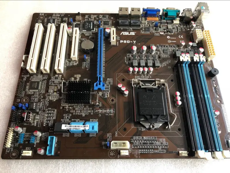 Základní deska Asus P9D-V