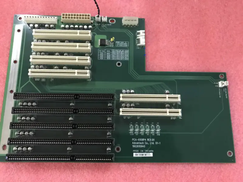 Advantech PCA-6109P4 REV:B1 Průmyslová základní deska