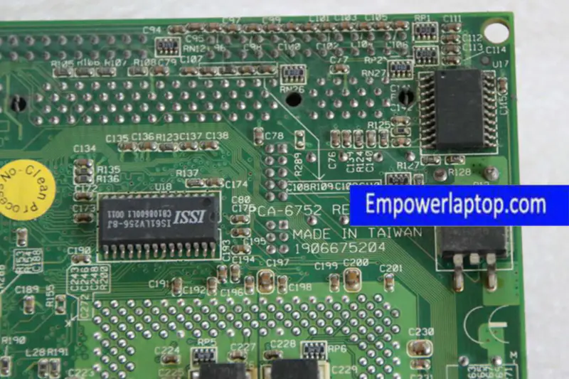 Advantech PCA-6752 REV:A2 poloviční základní deska PCA-6752 s pamětí CPU