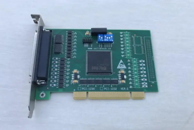 PCI-1230 PCI-1232 opticky izolovaná 32kanálová řídicí karta I/O