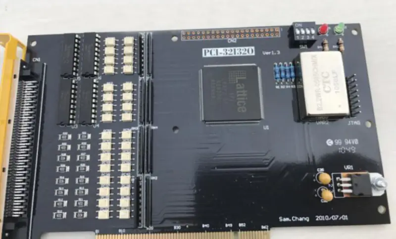 PCI-32I32O Ver 1.3 Karta pro sběr dat