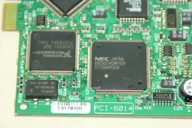 Karta sběru dat NI PCI-6014
