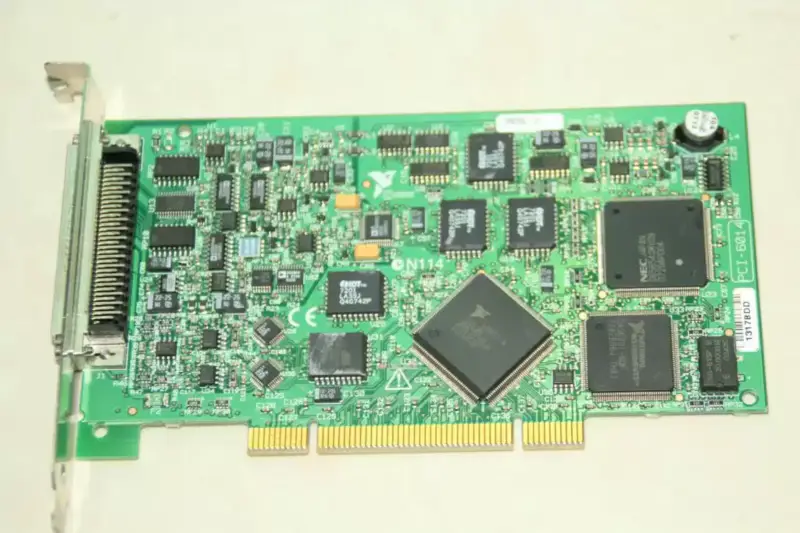Karta sběru dat NI PCI-6014