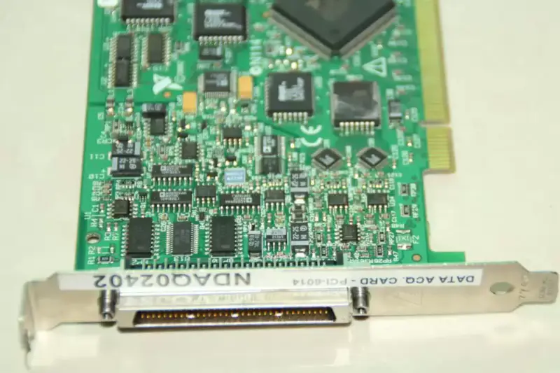 Karta sběru dat NI PCI-6014