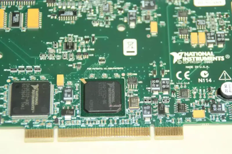 Multifunkční karta pro sběr dat NI PCI-6221 37pin