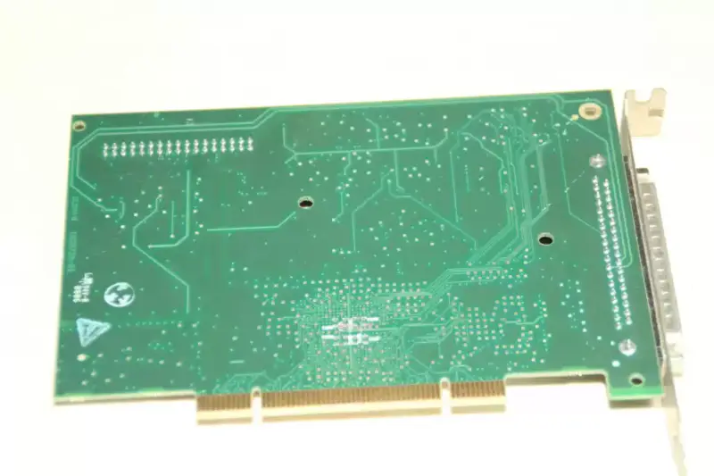 Multifunkční karta pro sběr dat NI PCI-6221 37pin