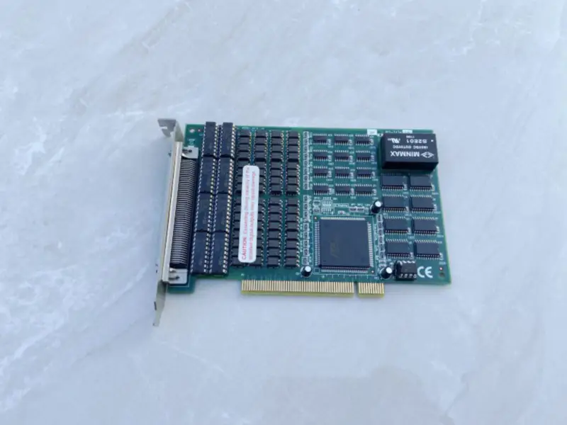 Adlink PCI-7434 64kanálová izolovaná digitální I/O karta