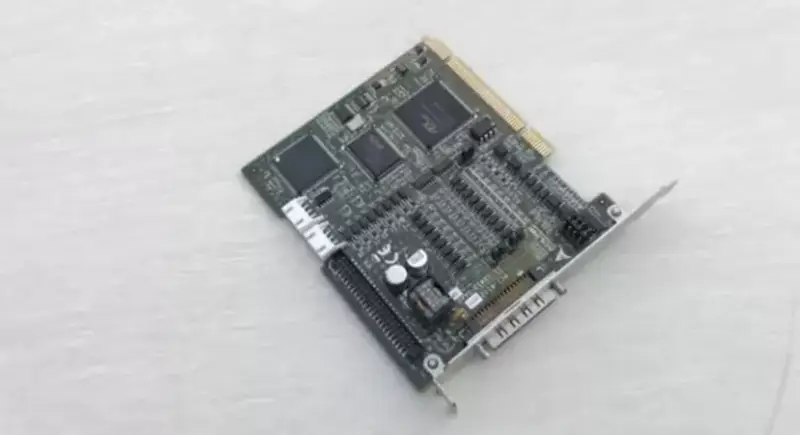ADLINK PCI-8102 Dvouosá karta pro řízení pohybu