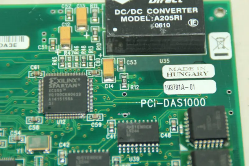 Multifunkční analogová vstupní karta PCI-DAS1000