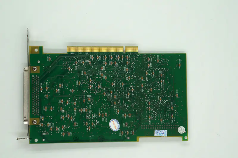 Multifunkční karta pro sběr dat NI PCI-MIO-16E-4 pro NI 6040