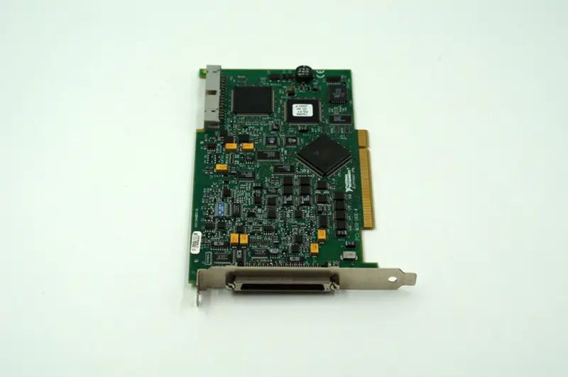 Multifunkční karta pro sběr dat NI PCI-MIO-16E-4 pro NI 6040