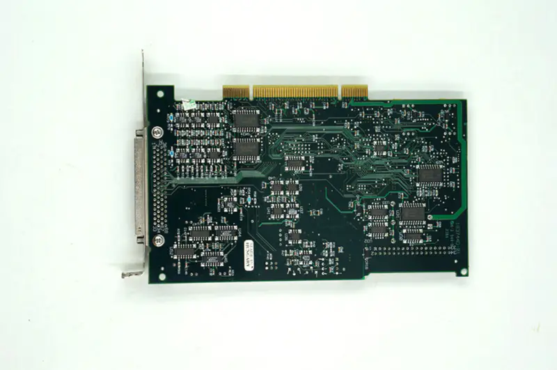NI PCI-MIO-16XE-10 DAQ card
