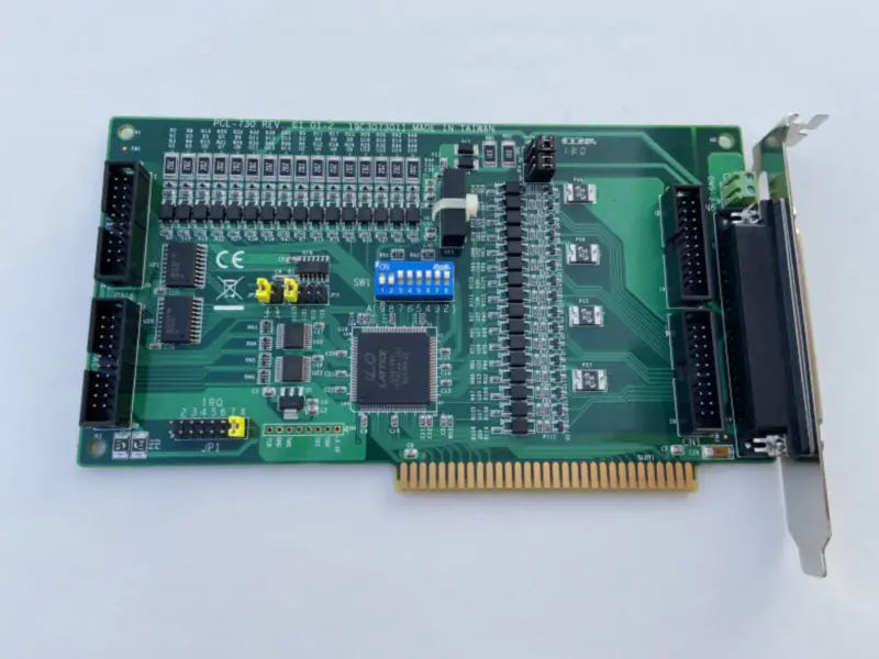 Advantech PCL-730 REV.C1 01-2 Průmyslová karta