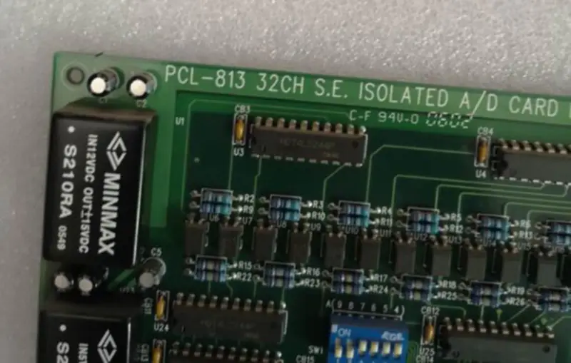 Advantech PCL-813 32-CH izolační analogová vstupní karta