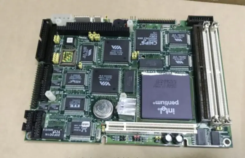 Základní deska pro průmyslová řídicí zařízení AAEON PCM-5890 Rev.A2-02