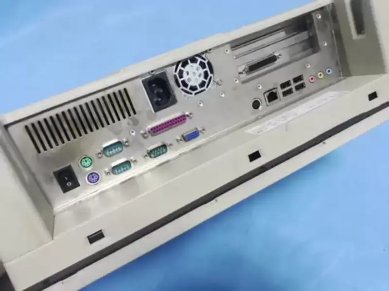 Advantech PPC-174T AIO PCM-9680 REV.A1 Základní deska pro průmyslová zařízení