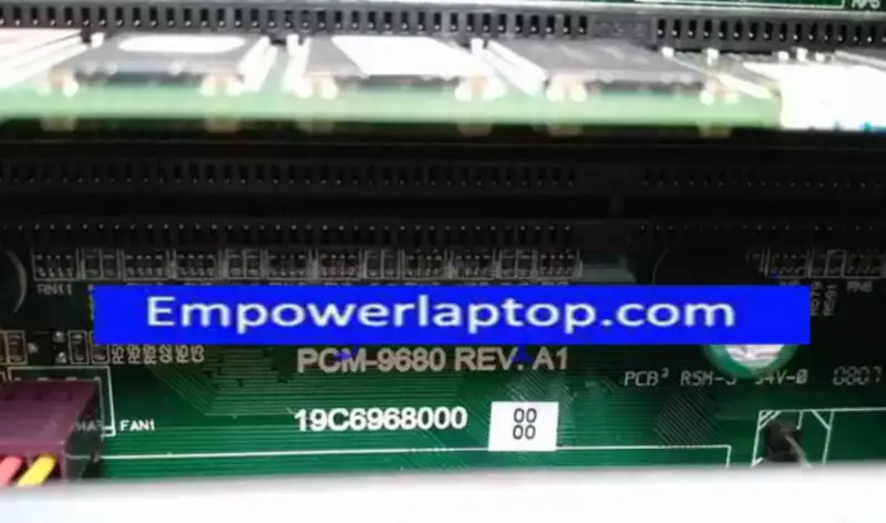 Advantech PPC-174T AIO PCM-9680 REV.A1 Základní deska pro průmyslová zařízení