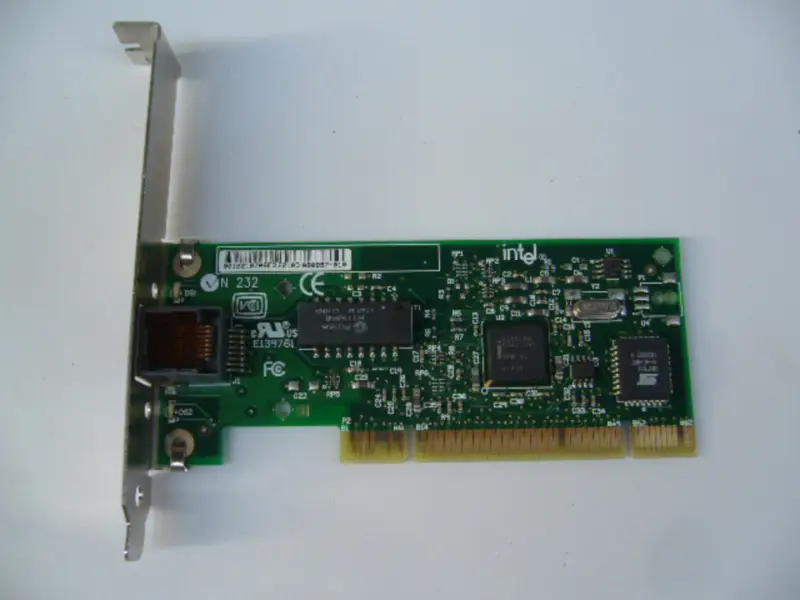 Jednoportová síťová karta Intel PILA8460MBLK20 100M