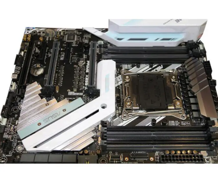 Základní deska Asus PRIME X299-A podporuje I9-7900X I7-7820X 7800