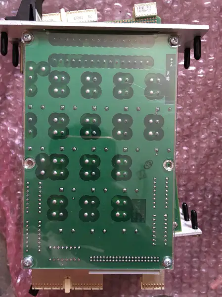 NI PXI-2565 777754-01 Reléový modul PXI