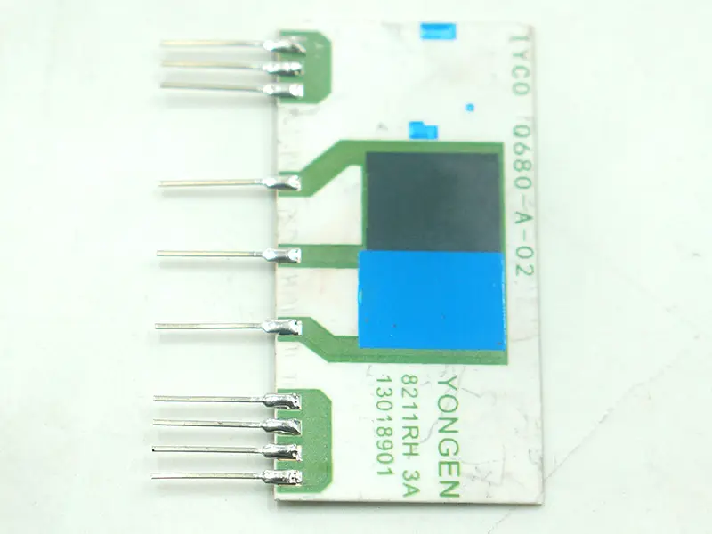 Rezistor TYCO Q680-A-02