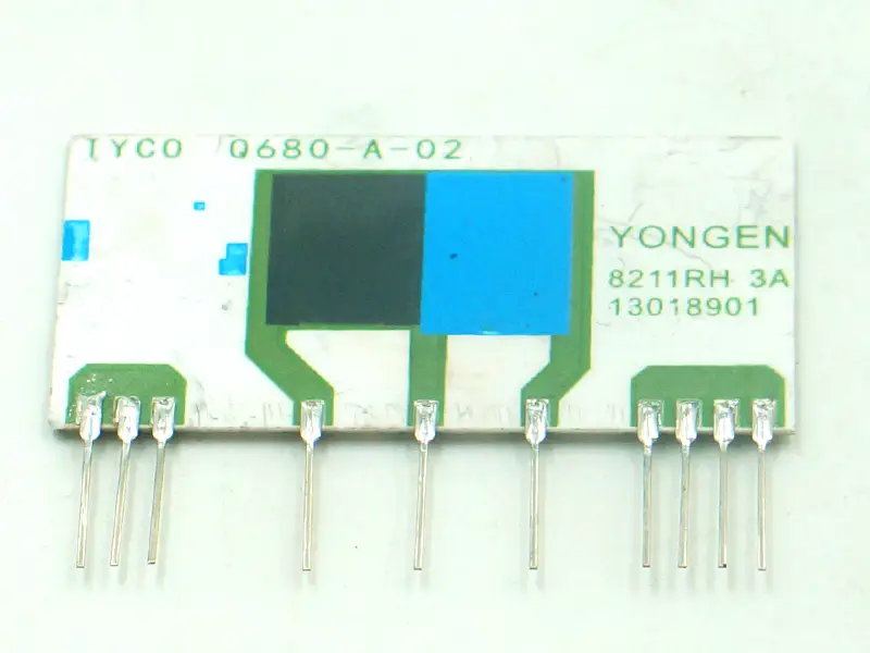 Rezistor TYCO Q680-A-02