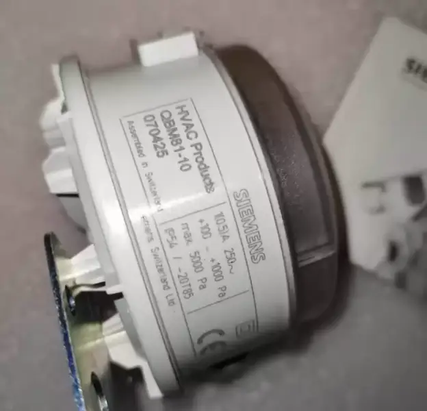 Tlakový spínač Siemens QBM81-10