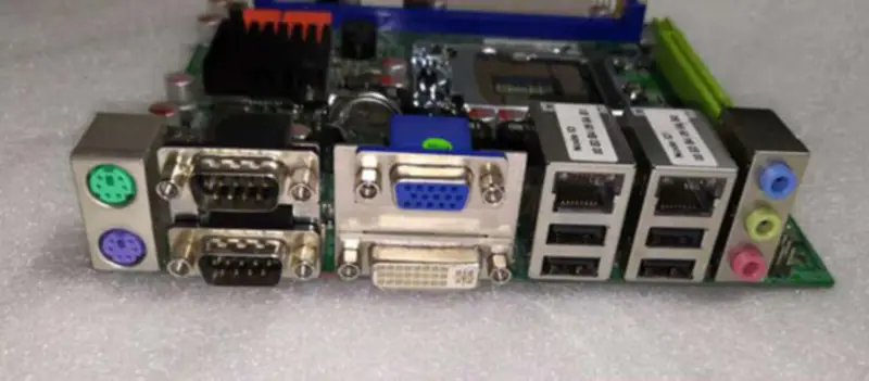 Průmyslová základní deska ELSKY QM6100
