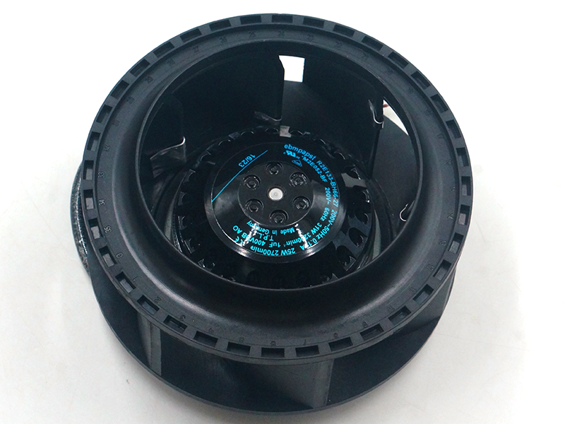Ebmpapst R2E133-BH66-27 Ventilátor