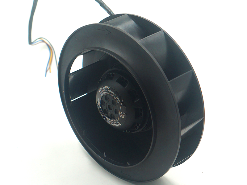 Ventilátor Ebmpapast R2E220-RA38-19